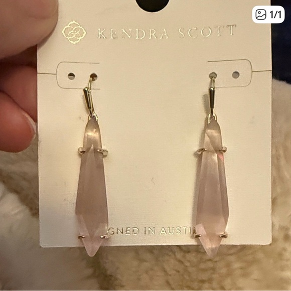 Kendra Scott Jewelry - Kendra Scott Rose Quartz-Look Drop Earrings in Gold